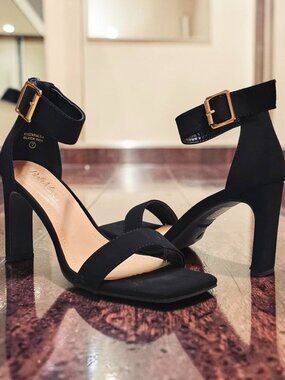 Womens Black Block Heel Sandals With Ankle Strap & Gold Buckle Perfect For Casua
